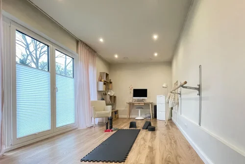 Behandlungsraum-Liebscher Bracht-Therapie in Großhansdorf
